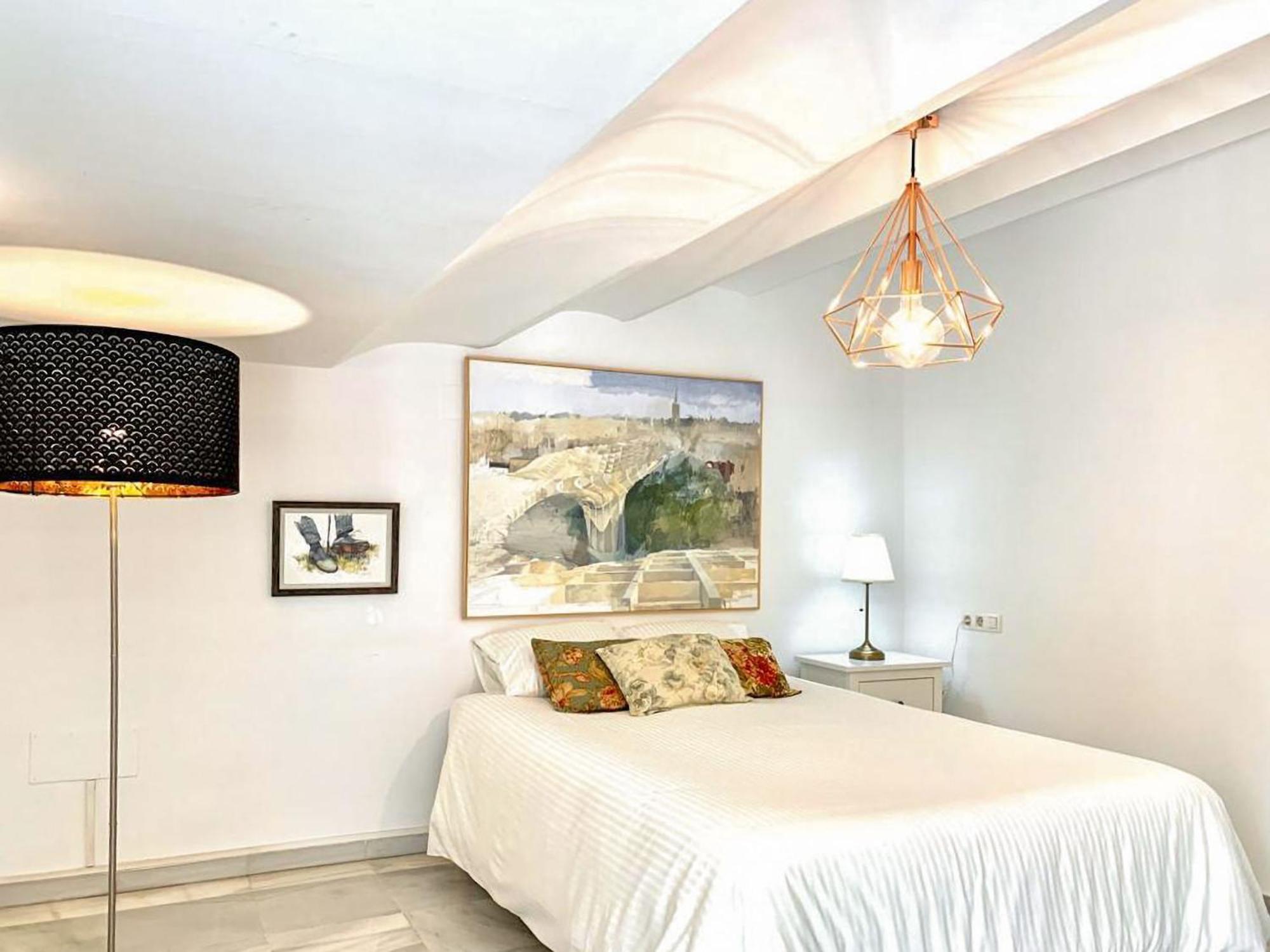 Charming 2 Bedroom Boutique Triplex Apartment With Private Terrace At Seville City Center By Ocityzen Sevilha Exterior foto