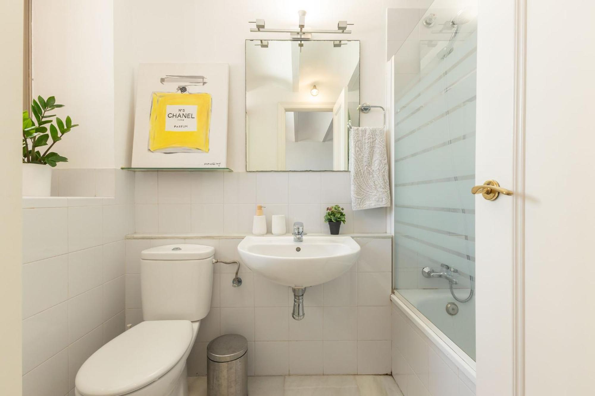 Charming 2 Bedroom Boutique Triplex Apartment With Private Terrace At Seville City Center By Ocityzen Sevilha Exterior foto