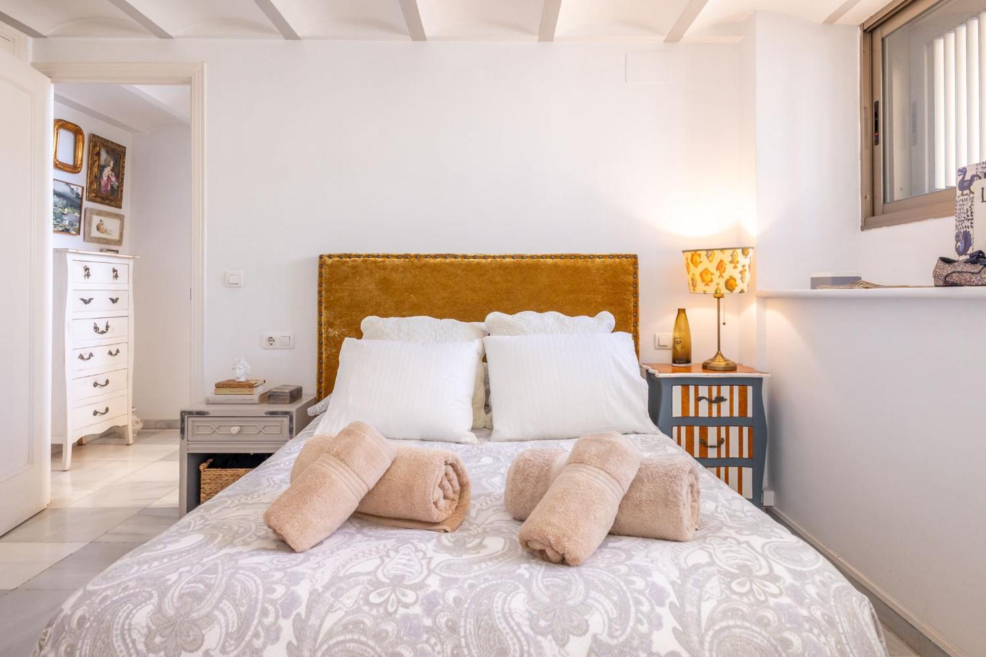 Charming 2 Bedroom Boutique Triplex Apartment With Private Terrace At Seville City Center By Ocityzen Sevilha Exterior foto