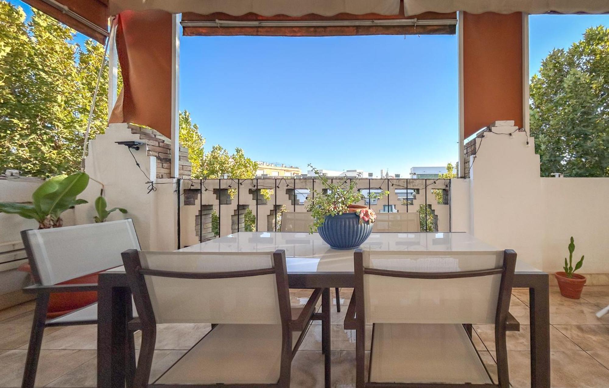 Charming 2 Bedroom Boutique Triplex Apartment With Private Terrace At Seville City Center By Ocityzen Sevilha Exterior foto